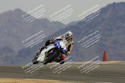 media/Jan-14-2023-SoCal Trackdays (Sat) [[497694156f]]/Turn 9 Set 2 (1130am)/